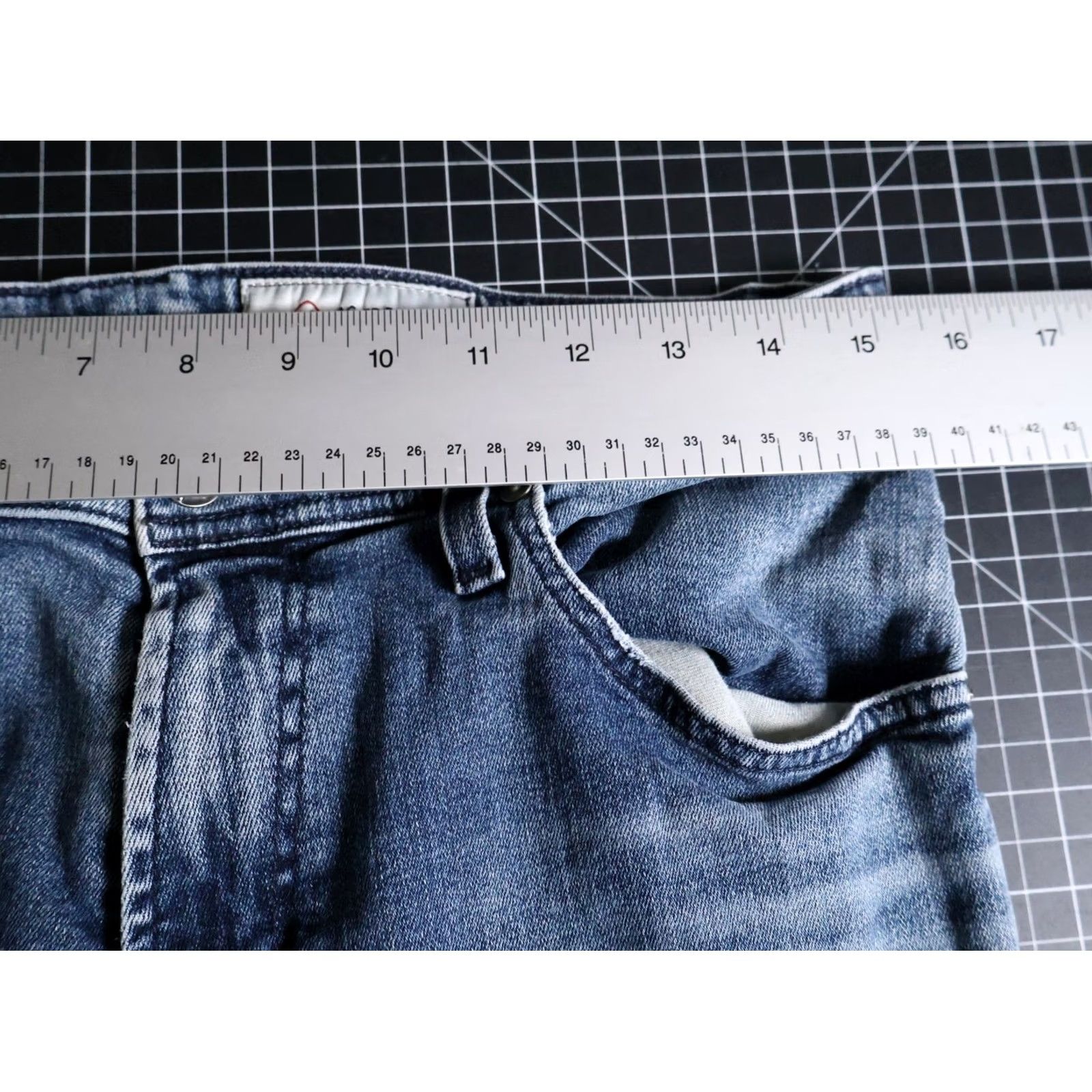 Vintage AG Adriano Goldschmied Everett Jeans Men's 30 Slim Straight Blue (31R Tag) Size US 30 / EU 46 - 5 Thumbnail