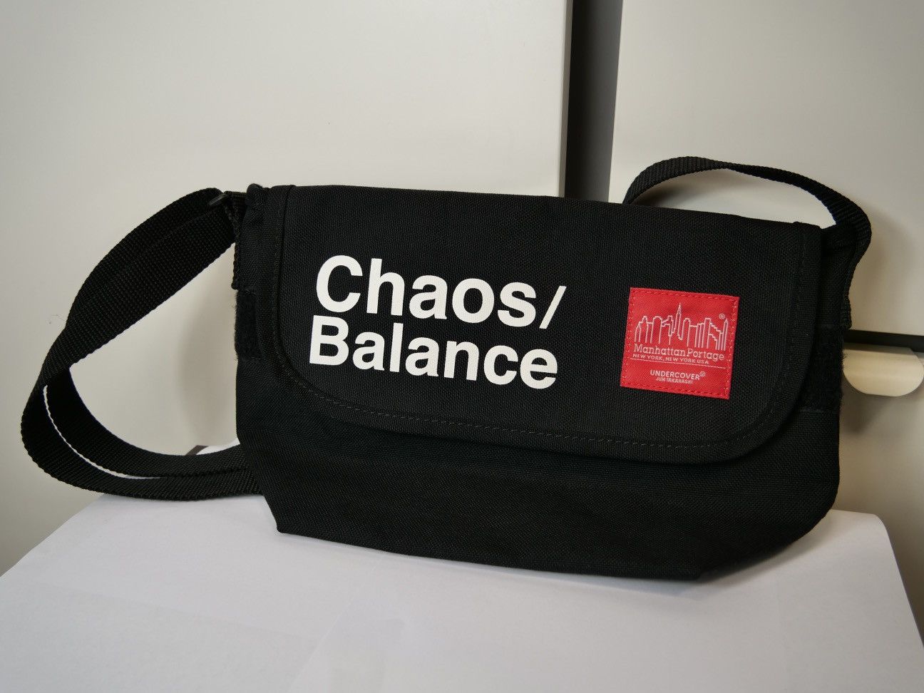 image of Archive Undercover Manhattan Portage Messenger Shoulder Bag in Black, Men's
