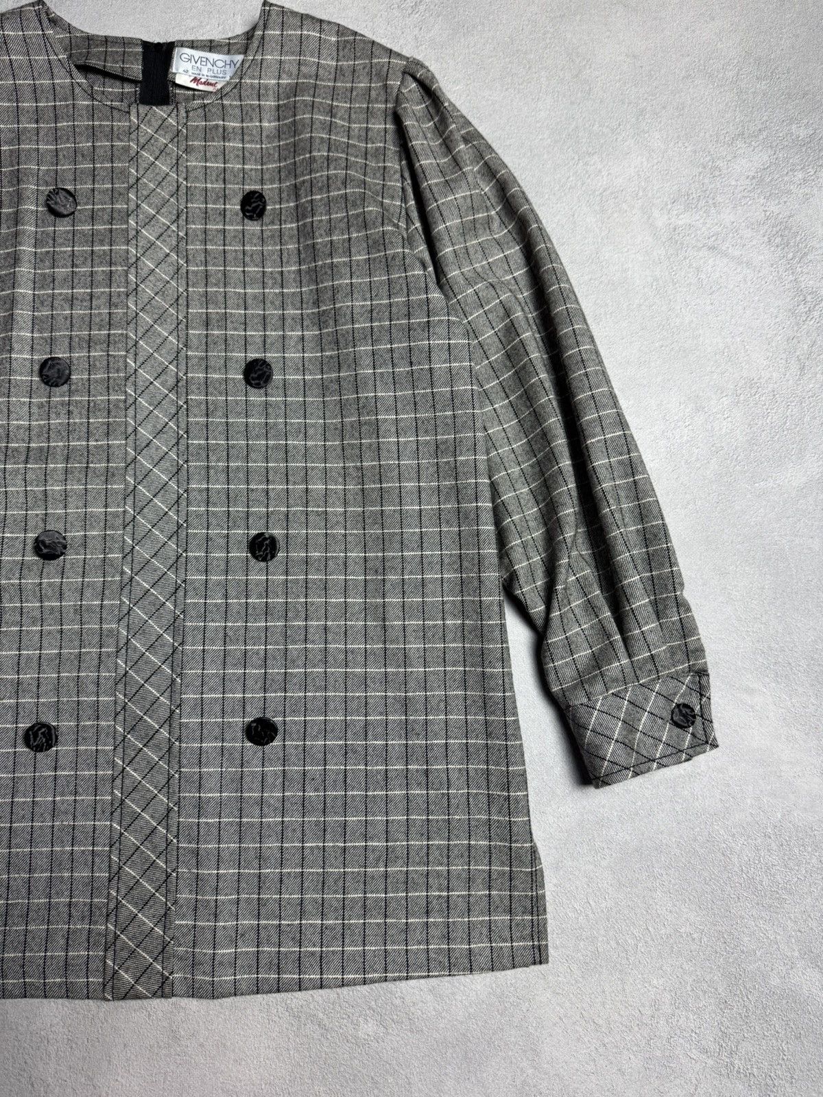 Givenchy GIVENCHY EN PLUS Vintage 90s Wool Cape Coat size 42 Size M / US 6-8 / IT 42-44 - 6 Thumbnail