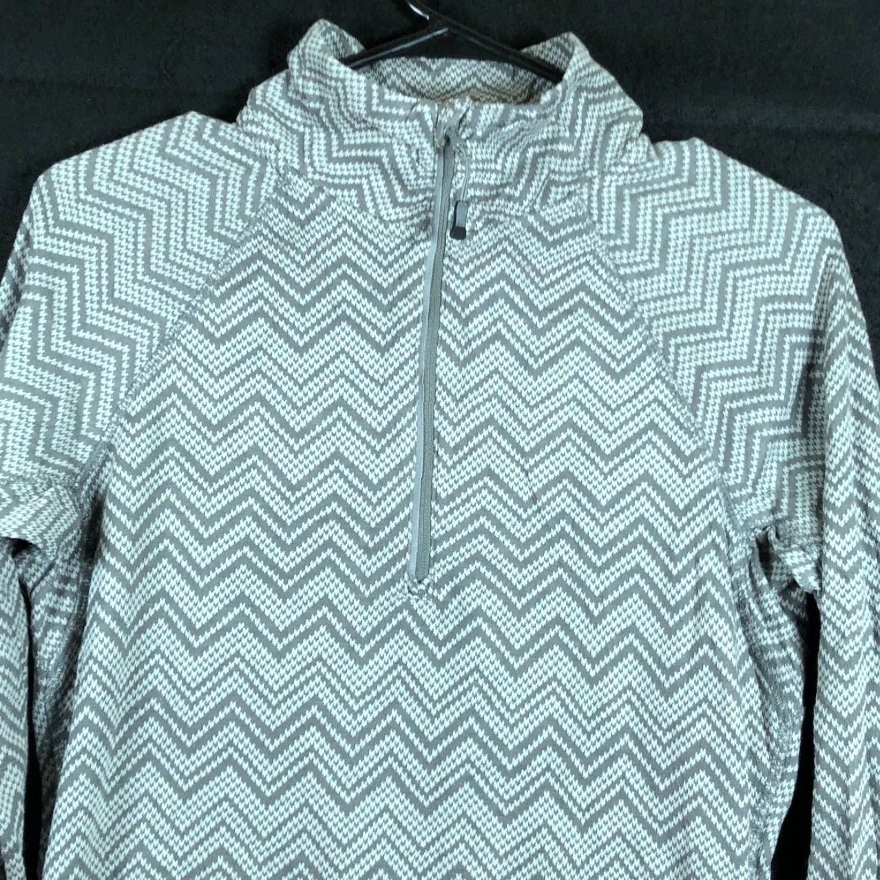 Eddie Bauer Eddie Bauer Womens Sweater Gray Zig Zag Pullover 1/4 Zip Long Sleeve Medium Size M / US 6-8 / IT 42-44 - 2 Thumbnail
