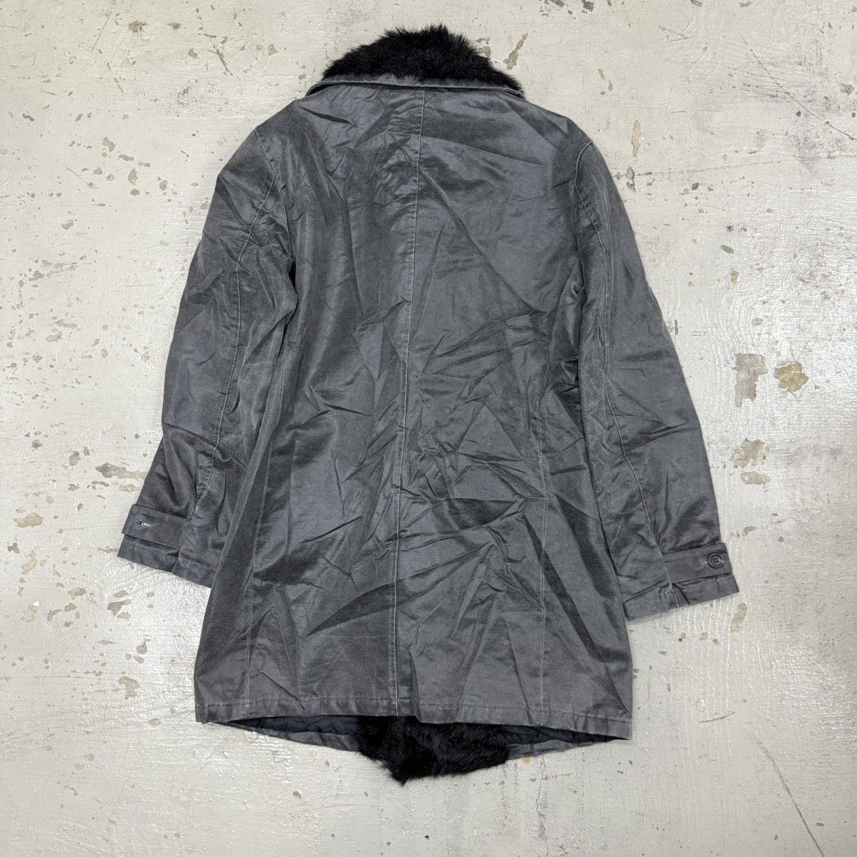 Tornado Mart 2000s Tornado Mart Shearling Fur Waxed Midi Coat Punk Size US L / EU 52-54 / 3 - 12 Thumbnail