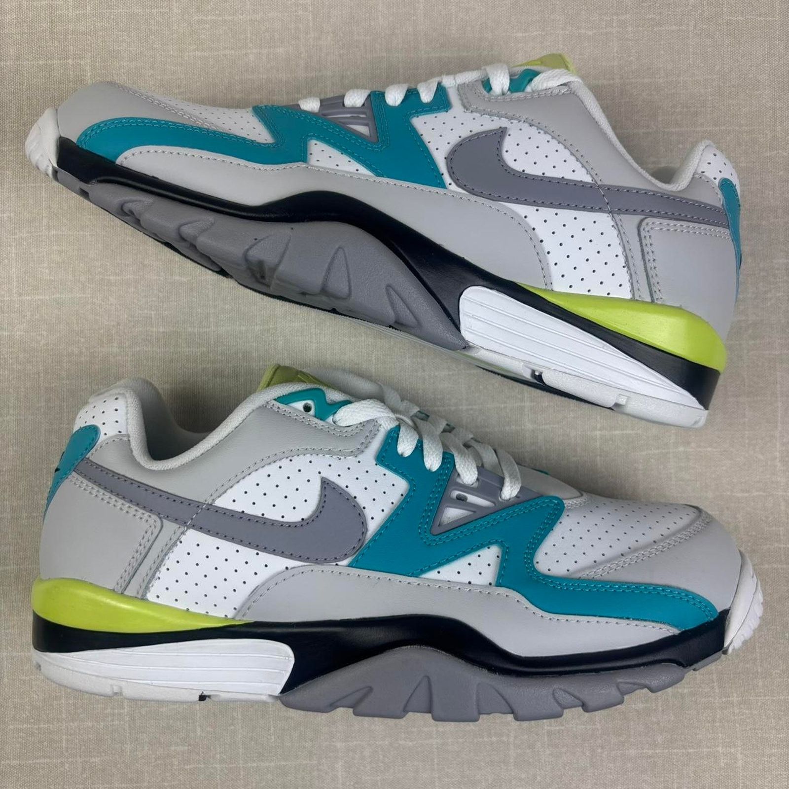 Nike 🔫 2023 Nike Air Cross Trainer 3 Low “Citron” 9.5M Size US 9.5 / EU 42-43 - 2 Thumbnail