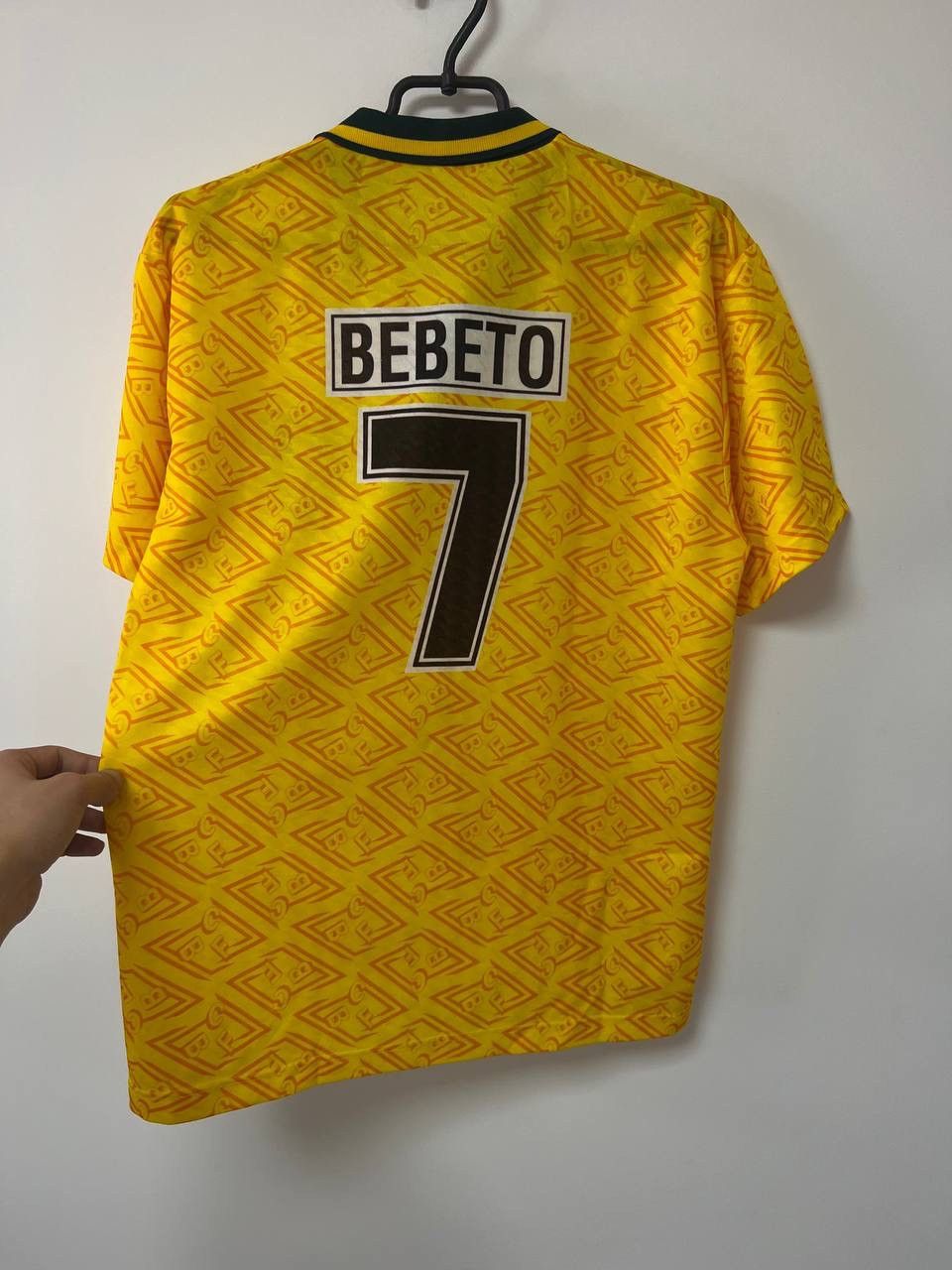 Other Vintage Brazil World Cup 1994/1995 Home #7 Bebeto Football L Size US L / EU 52-54 / 3 - 11 Thumbnail