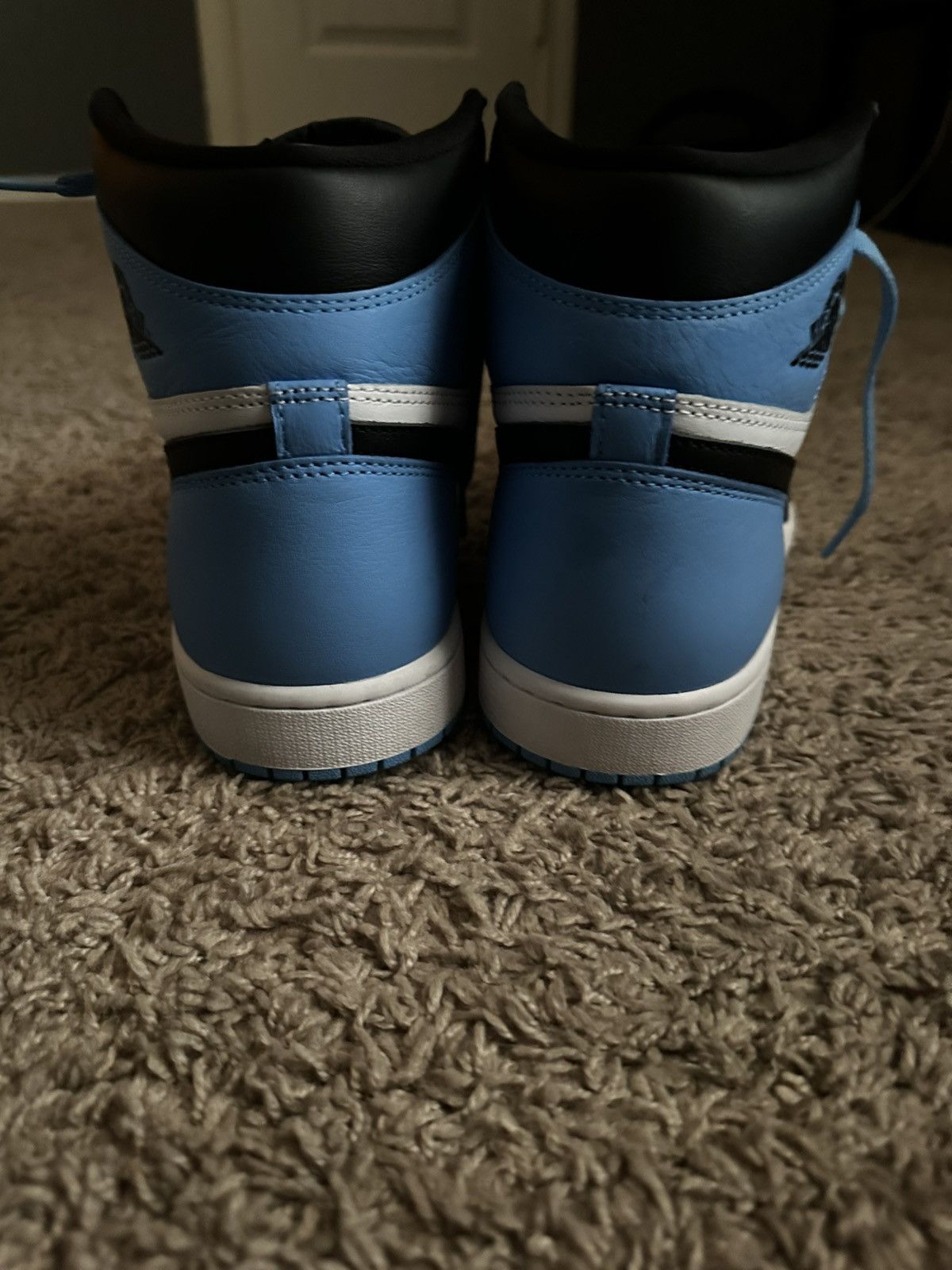 Nike Nike air Jordan 1’s Size US 11.5 / EU 44-45 - 4 Thumbnail