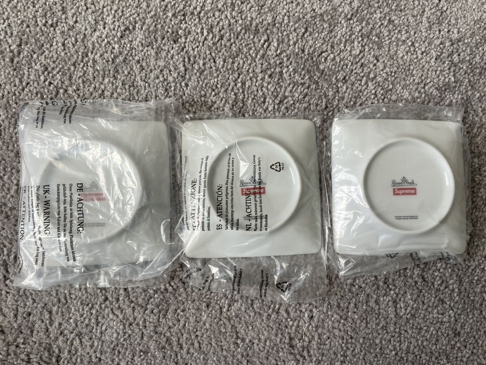 Damien Hirst × Supreme Supreme x Damien Hirst Rosenthal Tray - Set of 3 Size ONE SIZE - 3 Thumbnail