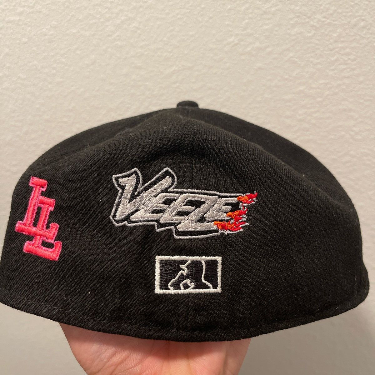 New Era VEEZE GANGER TOUR FITTED Size 40 - 2 Thumbnail