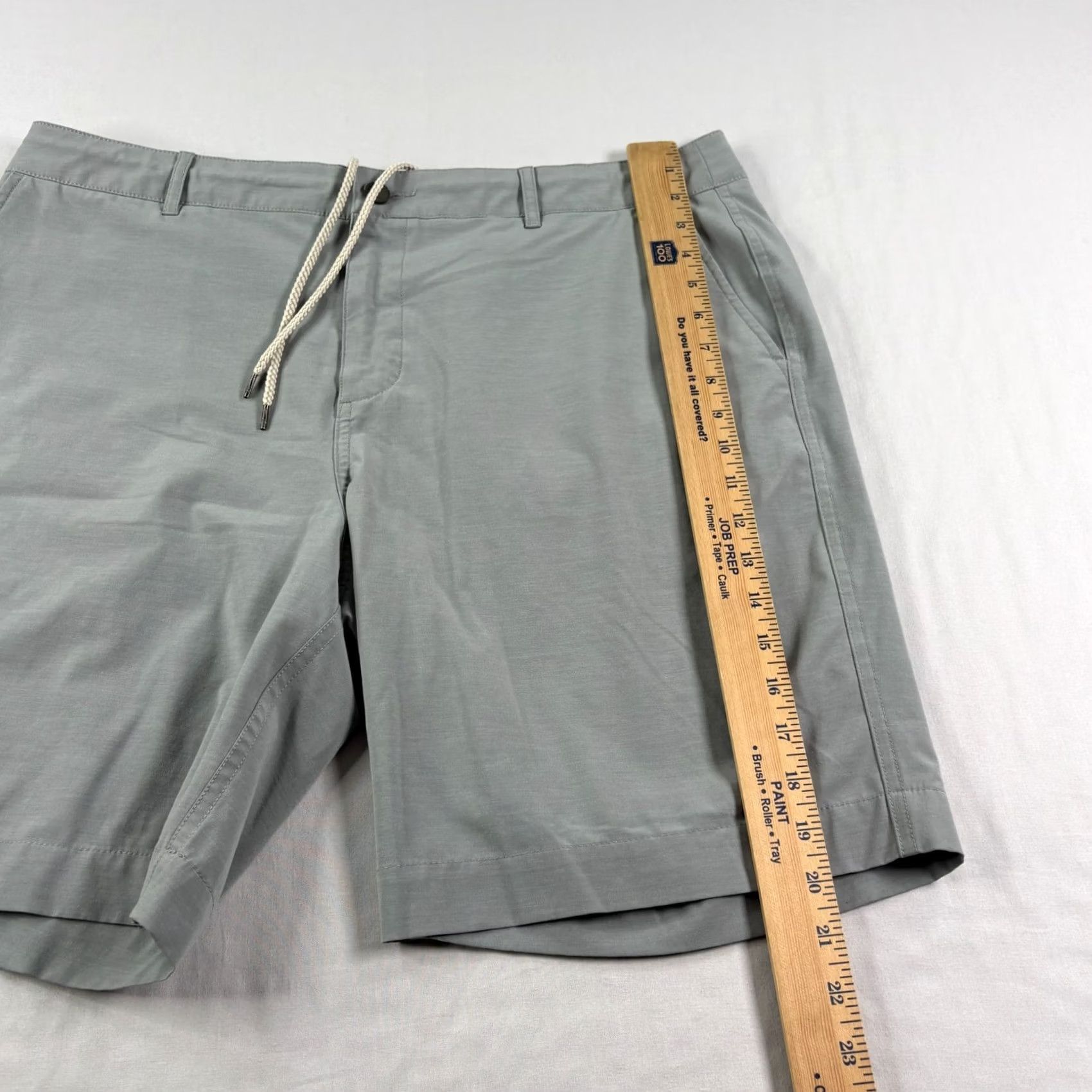 Faherty Faherty Mens Shorts 38 Gray All Day Chino Casual Hybrid Drawstring Pockets Regular 9in Inseam Front Flat Front Logo Closet Buy Now Mens Size US 38 / EU 54 - 6 Thumbnail