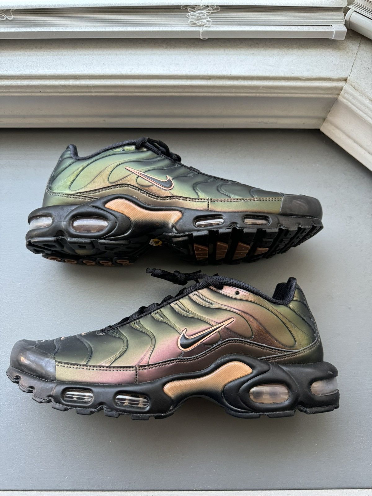 Nike Nike Air Max Plus OG “Scarab” 2022 Size US 10.5 / EU 43-44 - 2 Thumbnail