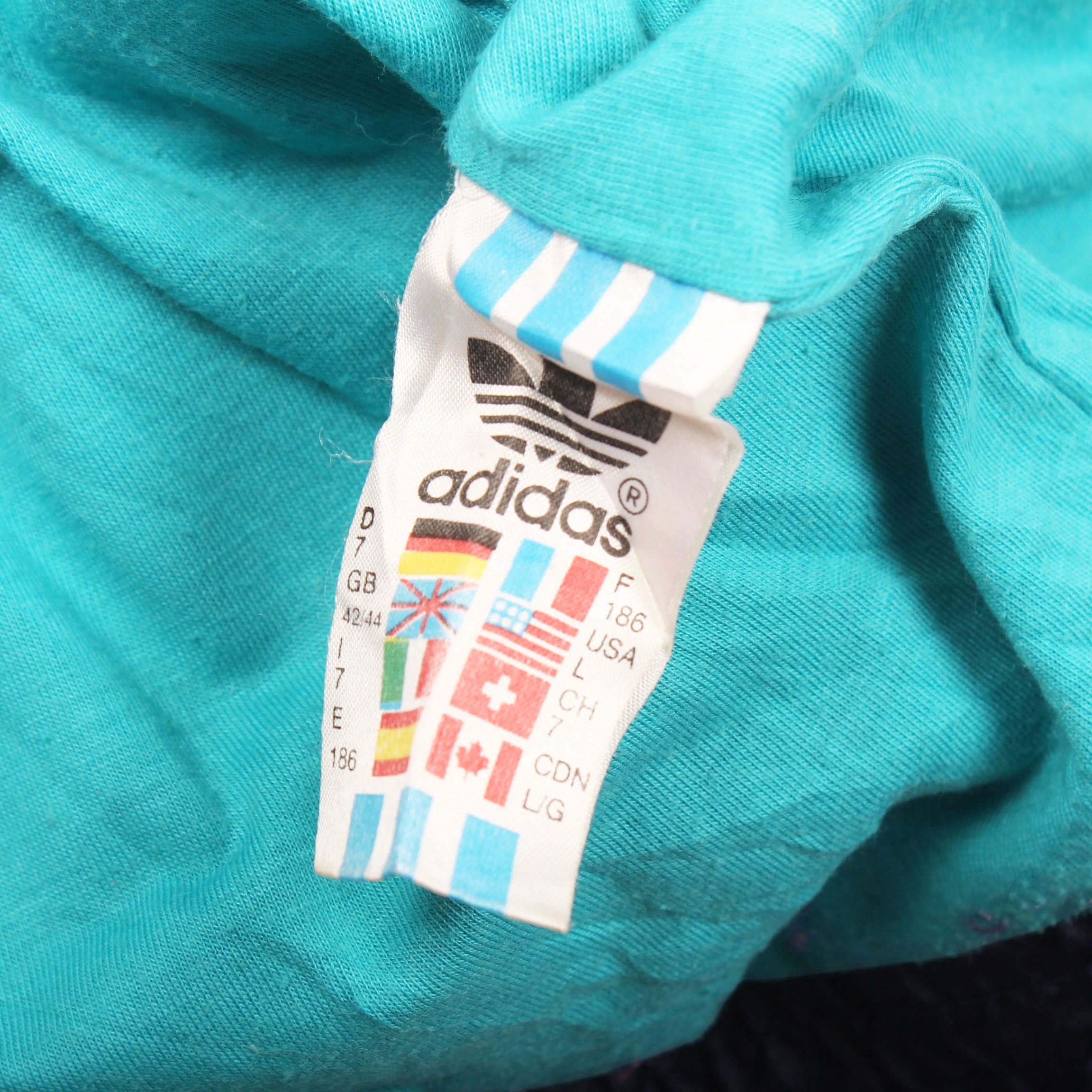 Adidas Vintage adidas Windbreaker Jacket Size L Size US L / EU 52-54 / 3 - 5 Thumbnail