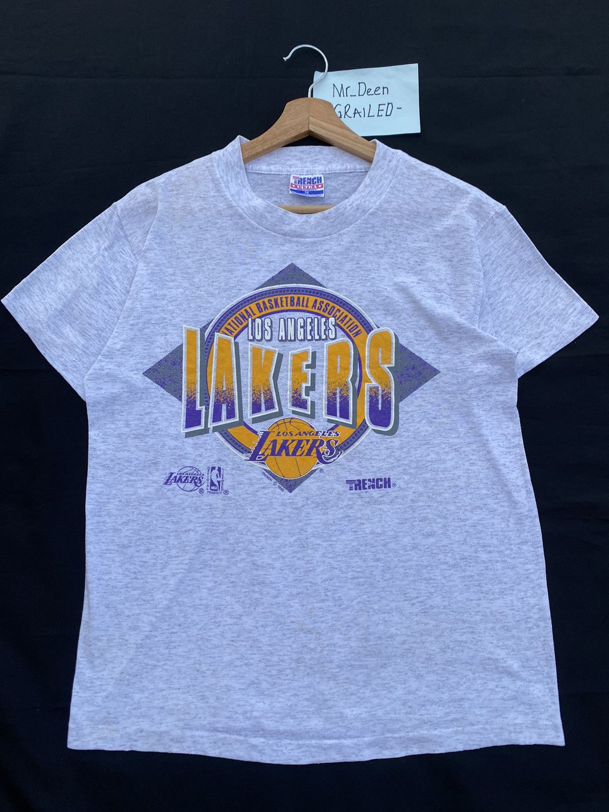 NBA Rare! Vintage 1990’s Los Angeles Lakers NBA T Shirt Size US M / EU 48-50 / 2 - 4 Thumbnail