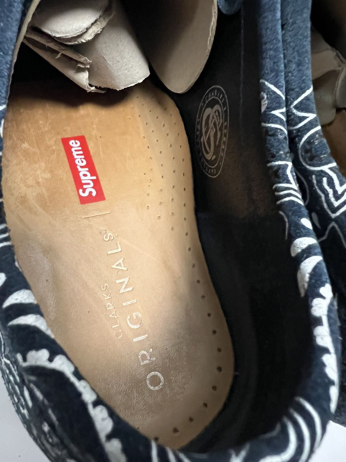 Clarks × Supreme Supreme x Clarks Originals - S/S 19’ Bandana Wallabee Size US 9 / EU 42 - 12 Thumbnail