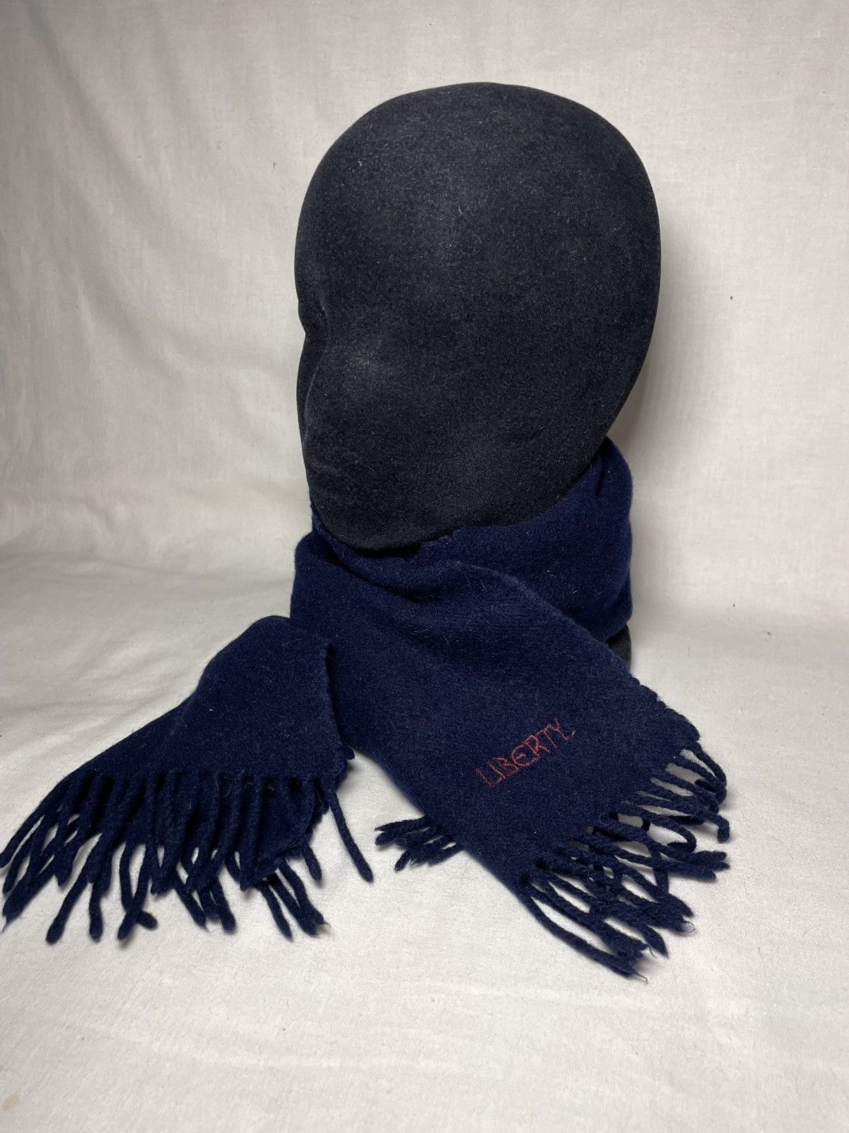Liberty London Liberty navy wool scarf Size ONE SIZE - 5 Thumbnail