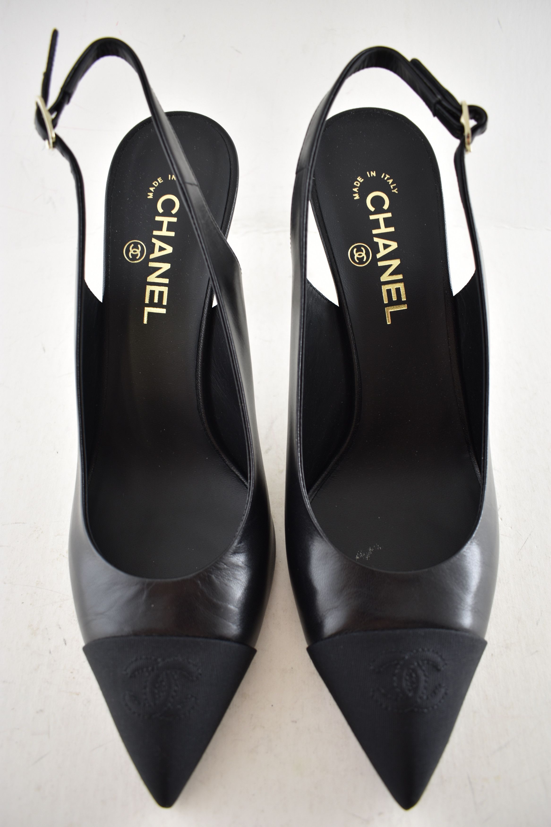 Chanel Chanel 24A Leather CC Logo Slingback Pointed Heel Pump 42 Size US 12 / IT 42 - 6 Thumbnail