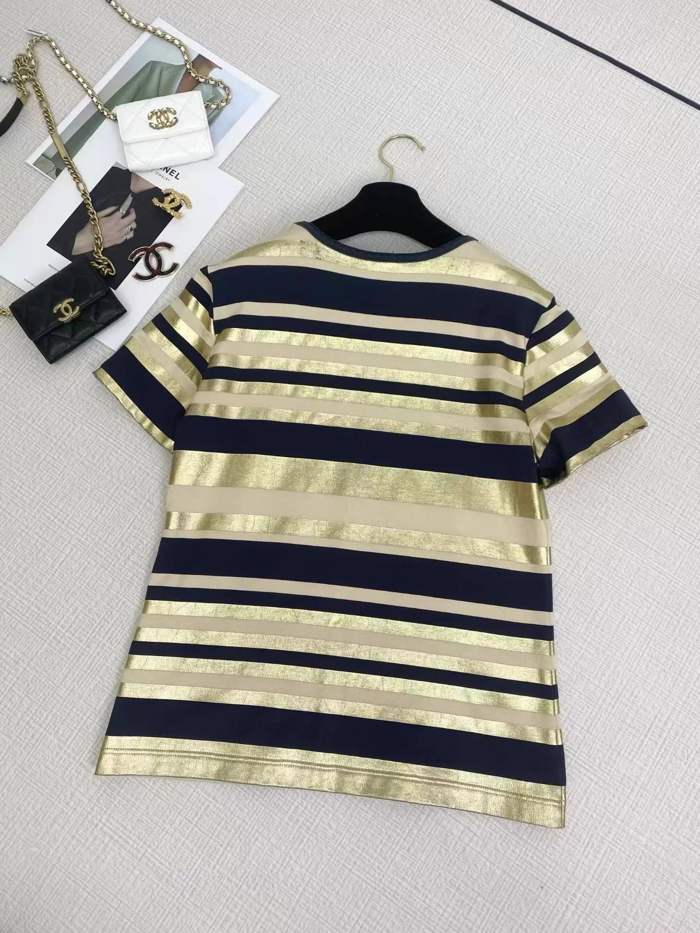 Chanel Chanel Egypt Li Xiaoran 40 top Size M / US 6-8 / IT 42-44 - 5 Thumbnail