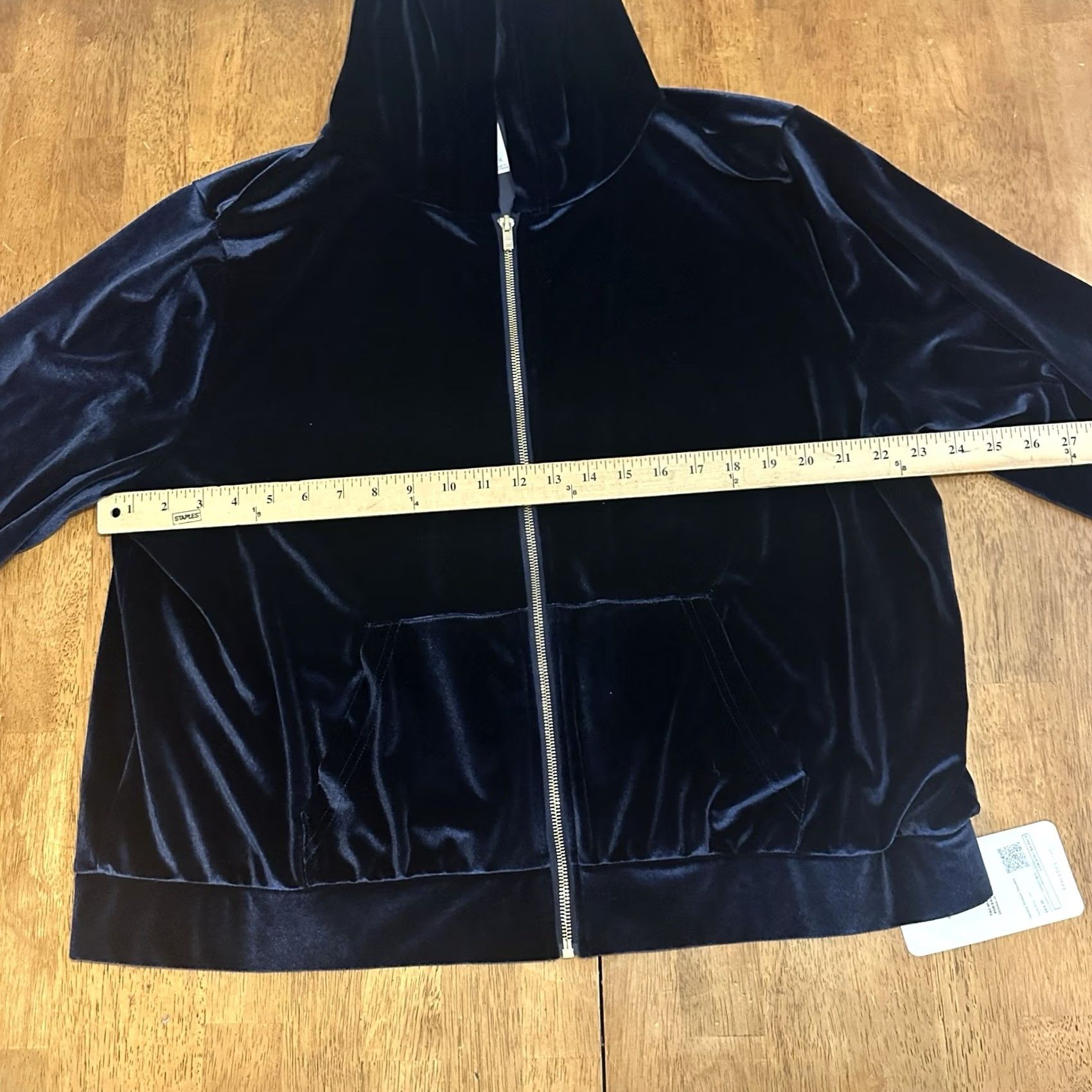 Fabletics Fabletics Hoodie Velour Women’s 1X Deep Navy Blue NWT Full Zip Leaf 92% Polyester/8% Elastane Hand Wash Only Womens Size XL / US 12-14 / IT 48-50 - 5 Thumbnail