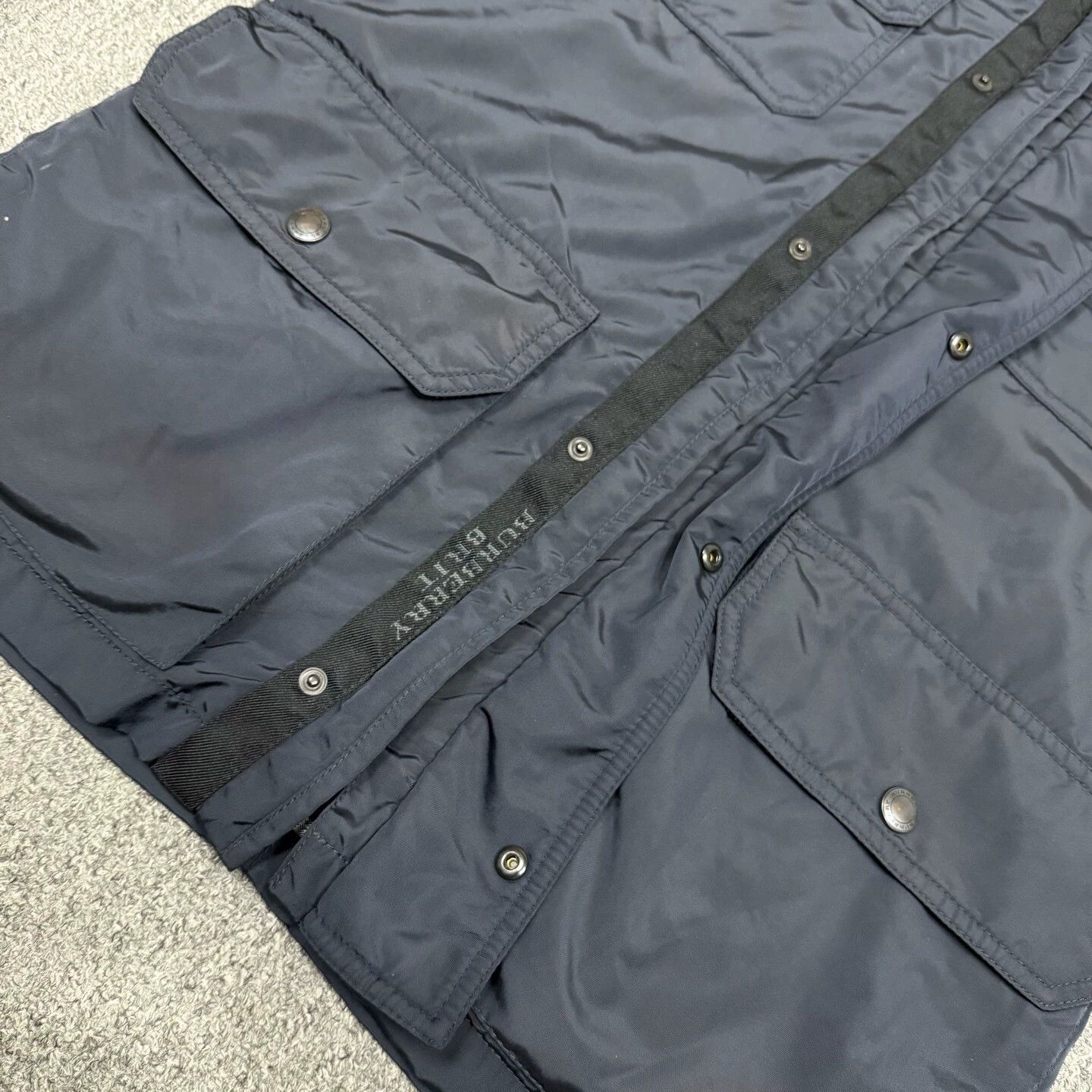 Burberry Burberry Navy Check Nylon Lined Coat M 95 New Size US M / EU 48-50 / 2 - 4 Thumbnail