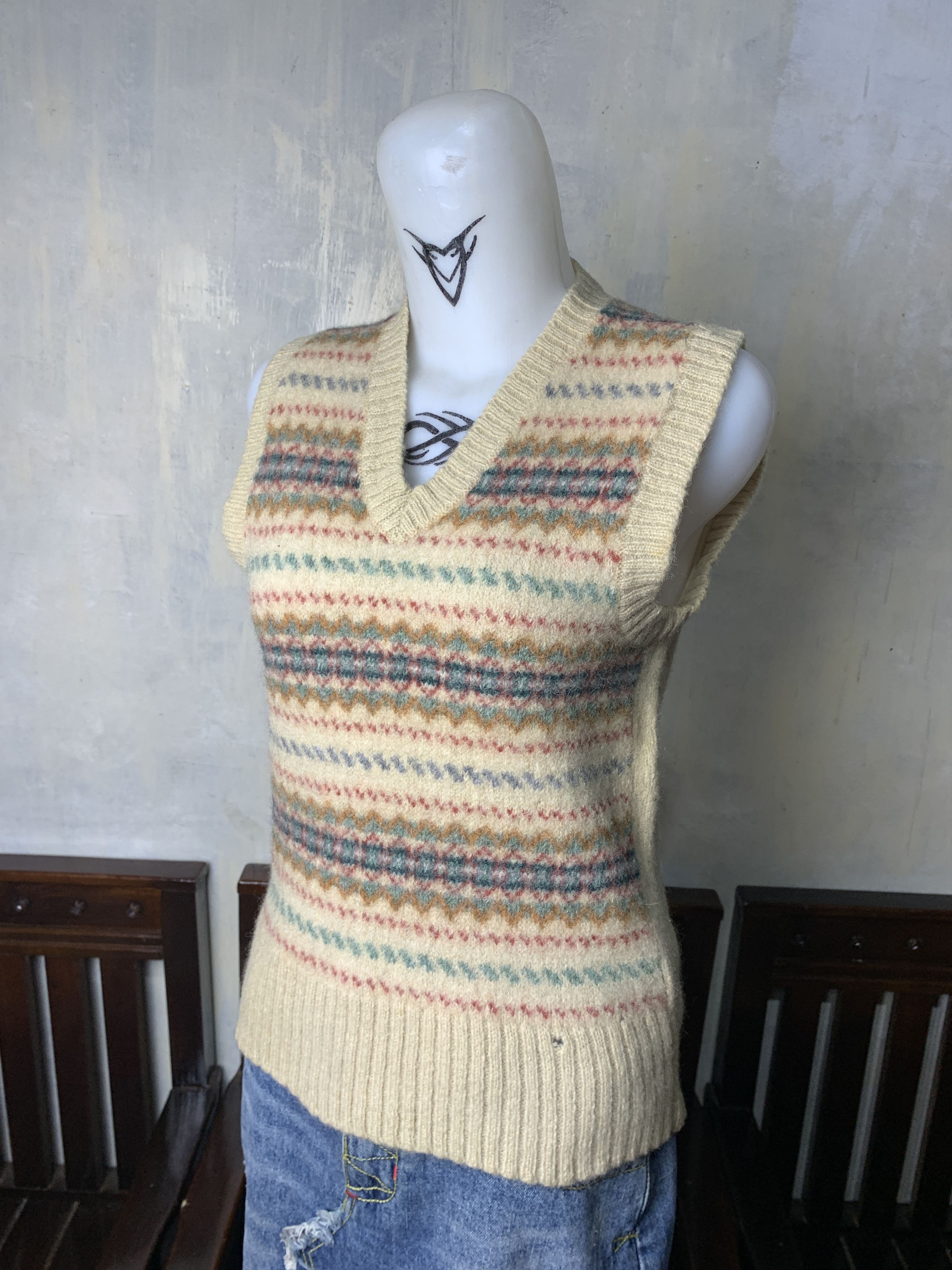 Japanese Brand 1990s Lord John Pure Wool Mohair Vest (S) Size S / US 4 / IT 40 - 2 Thumbnail