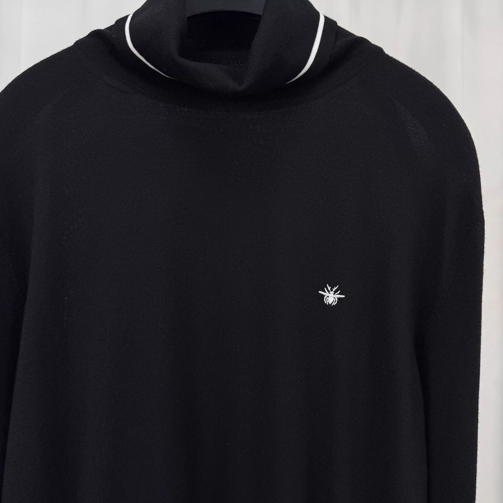 Dior Dior Embroidered Bee Logo Wool Knit Sweater L Size L / US 10 / IT 46 - 3 Thumbnail
