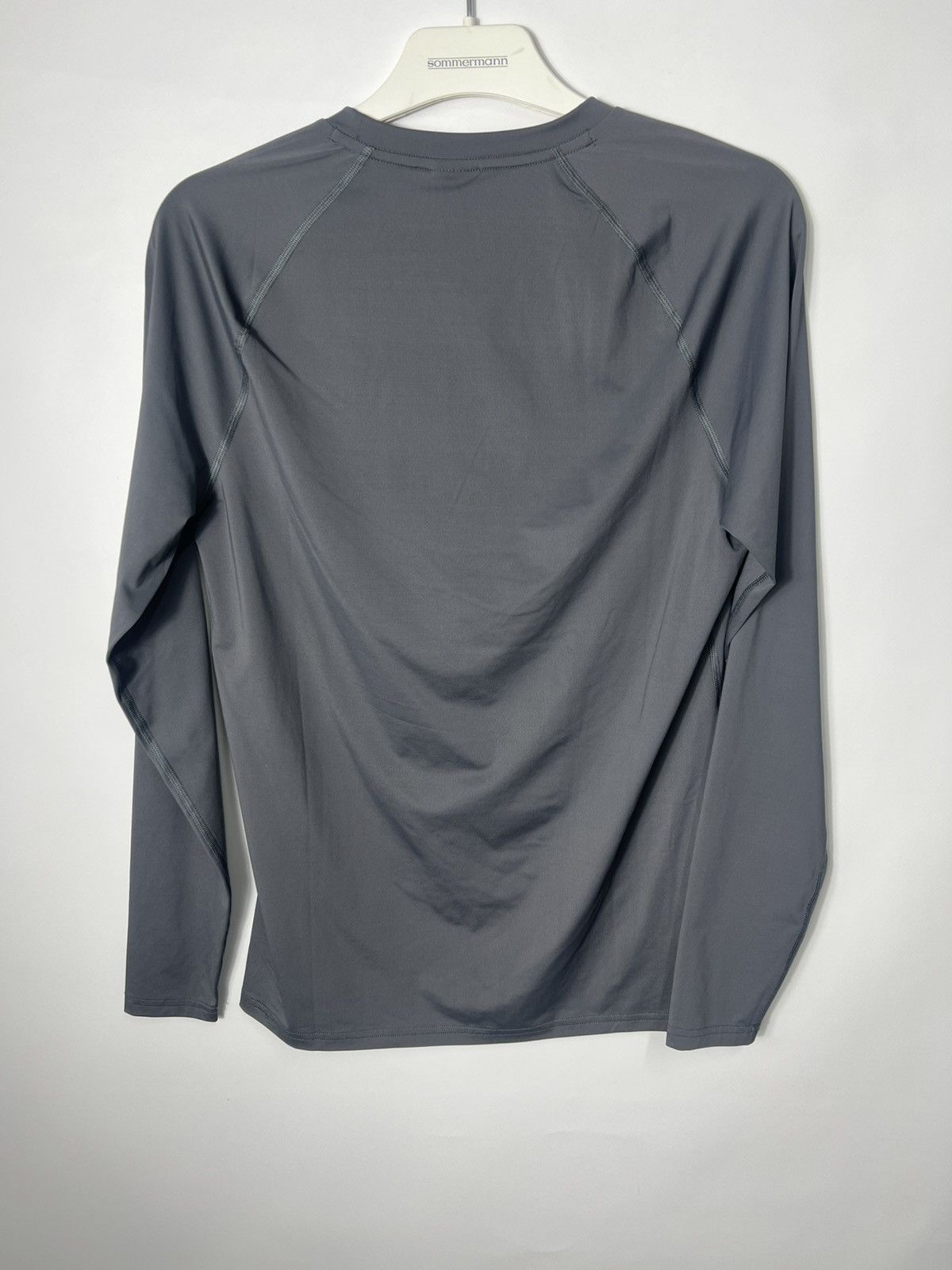 Gymshark Vintage streetwear sportswear Gymshark Long Sleeve Rare Size US M / EU 48-50 / 2 - 5 Thumbnail