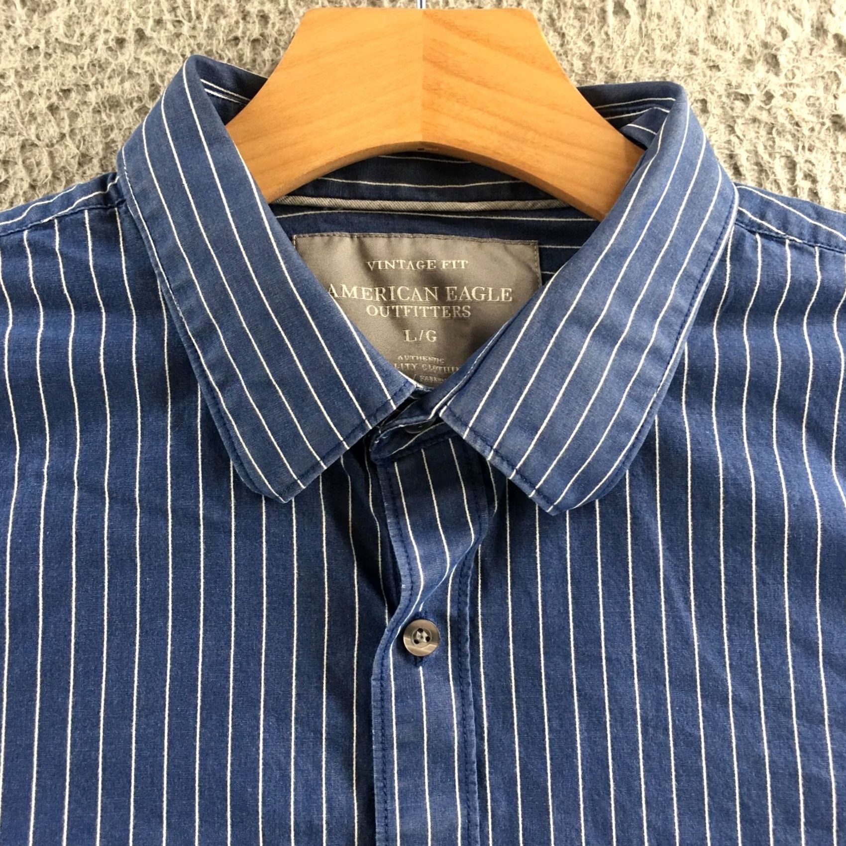 American Eagle Outfitters American Eagle Outfitters Button-Up Shirt Womens L Blue Striped Cotton Long Sleeve Size L / US 10 / IT 46 - 3 Thumbnail