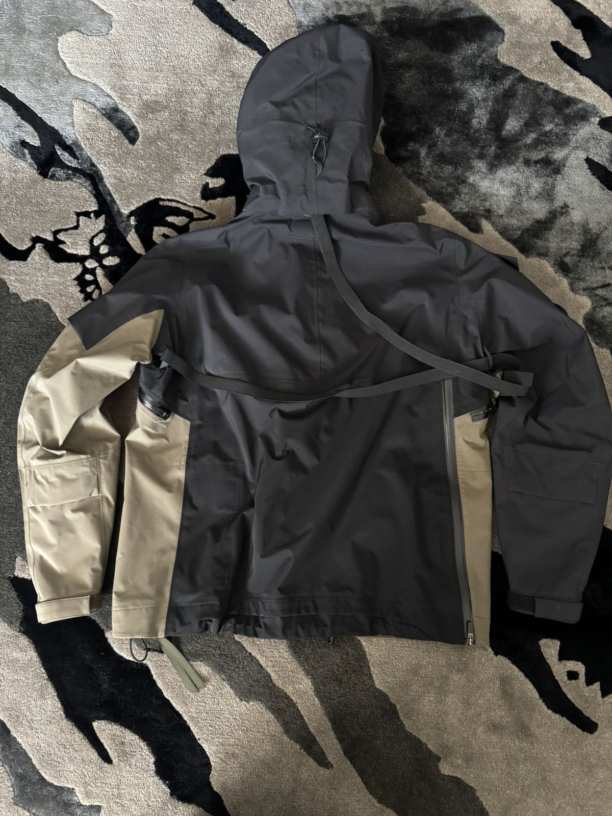 Acronym Acronym J1WTS-GT Size US XS / EU 42 / 0 - 2 Thumbnail
