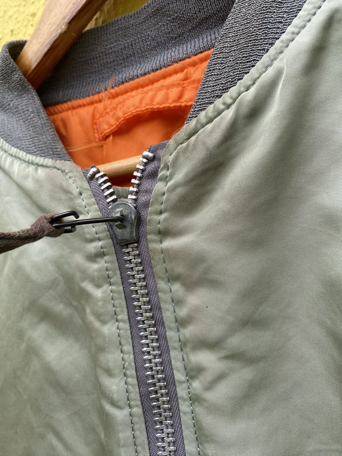 Alpha Industries Vintage ma-1 Alpha industries bomber jacket Size US M / EU 48-50 / 2 - 16 Thumbnail