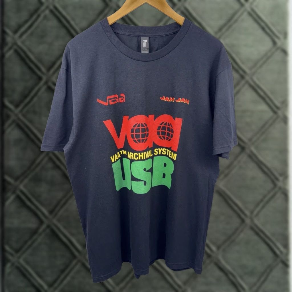 Vintage Virgil Abloh Grand Palais Paris Fashion Week 2025 T Shirt Size Large NEW RARE Size US L / EU 52-54 / 3 - 1 Thumbnail
