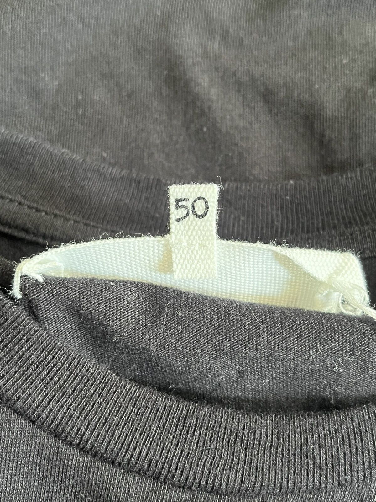 Maison Margiela Maison Margiela Painted Shoulder T-Shirt Black Size 50 Size US L / EU 52-54 / 3 - 6 Thumbnail