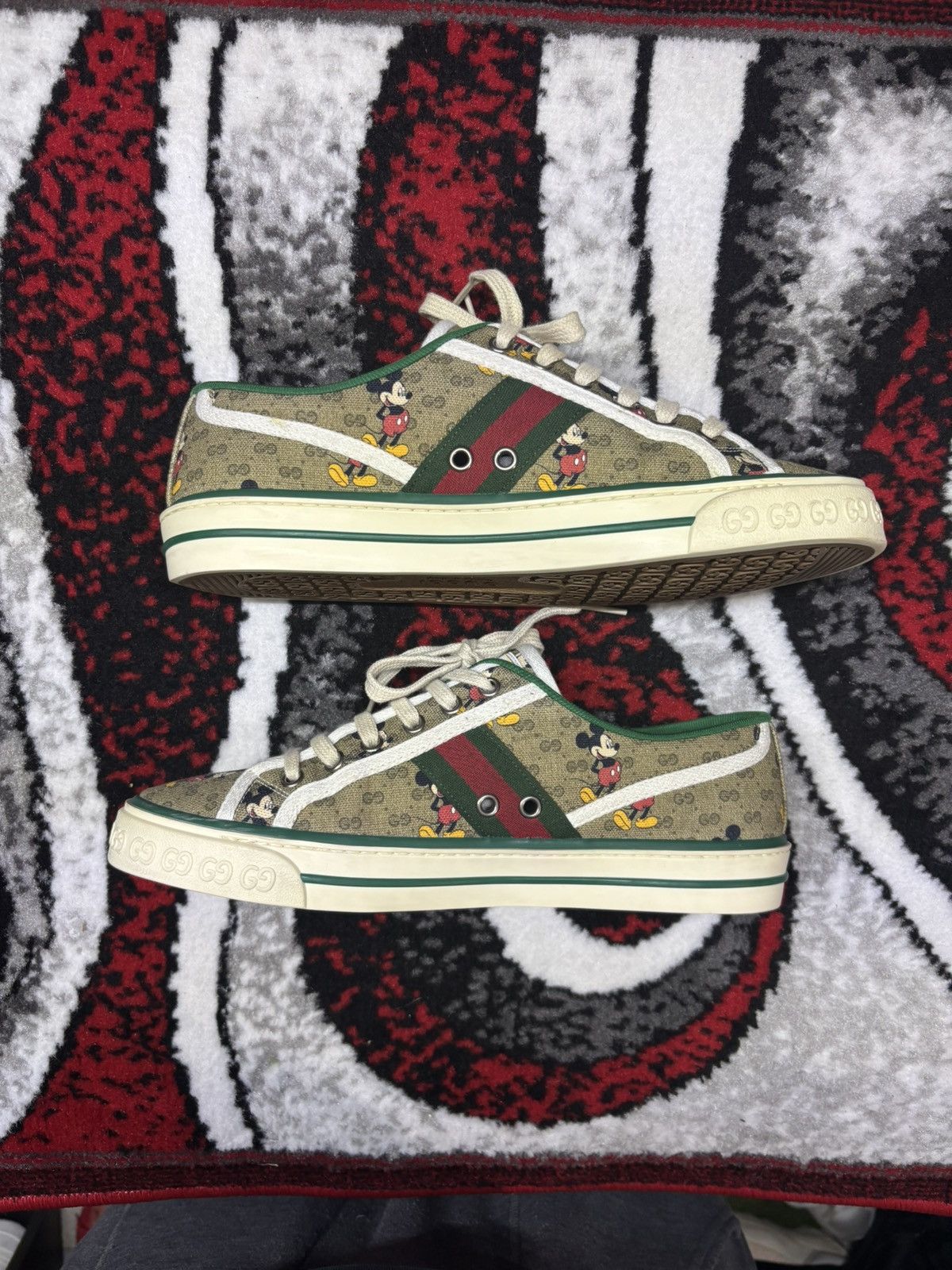 Disney × Gucci Gucci x Disney Tennis 1997 Mickey Mouse Size US 7 / EU 40 - 3 Thumbnail