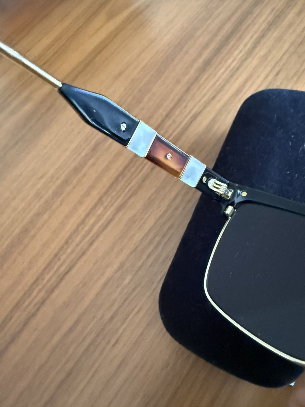 Gucci Gucci Sunglasses Great Deal! Size ONE SIZE - 5 Thumbnail