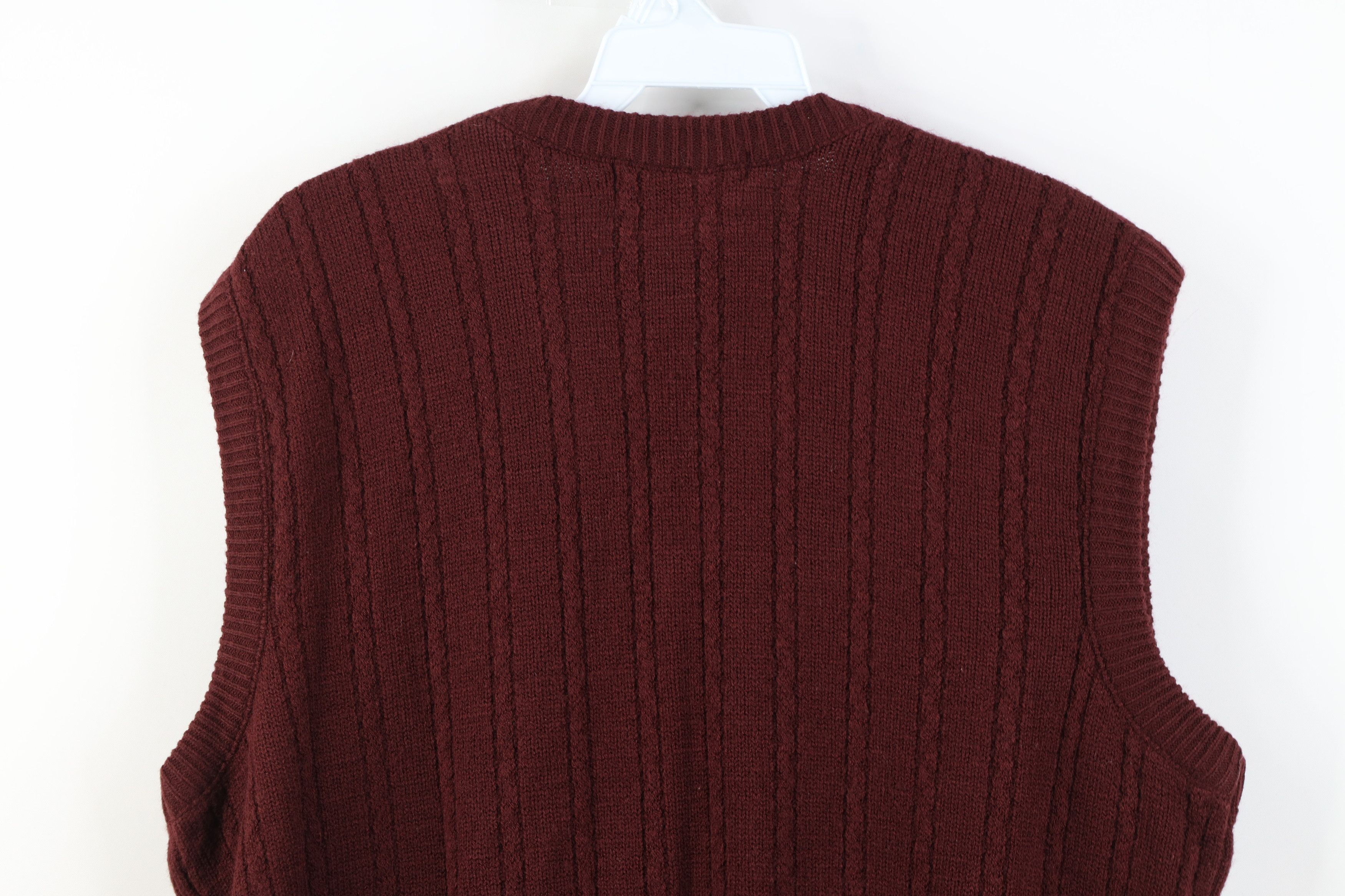Vintage Vintage 70s Streetwear Cable Knit Sweater Vest Burgundy Size US M / EU 48-50 / 2 - 10 Thumbnail