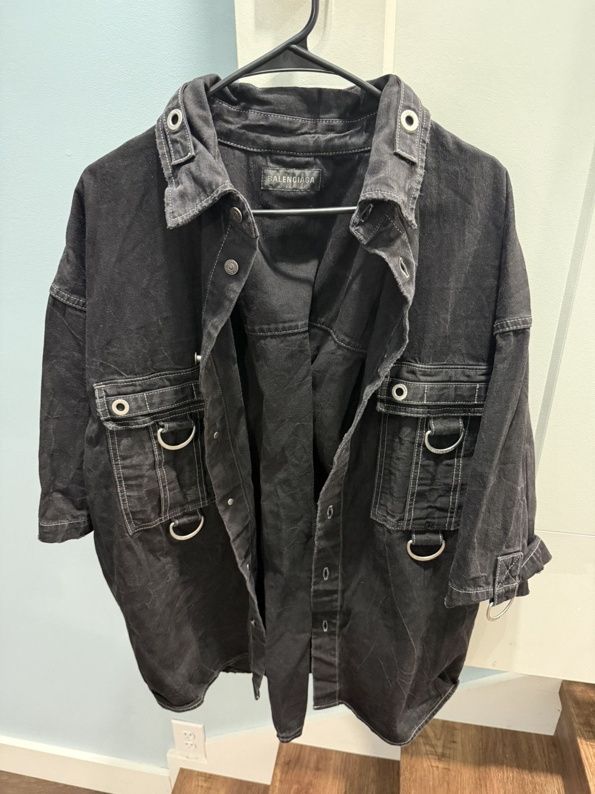 Balenciaga Balenciaga D-Ring Cargo Shirt in Black Size US M / EU 48-50 / 2 - 1 Thumbnail