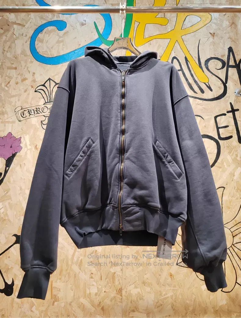 Balenciaga Balenciaga Reversed Letter Zip-Up Hoodie Size US S / EU 44-46 / 1 - 1 Thumbnail