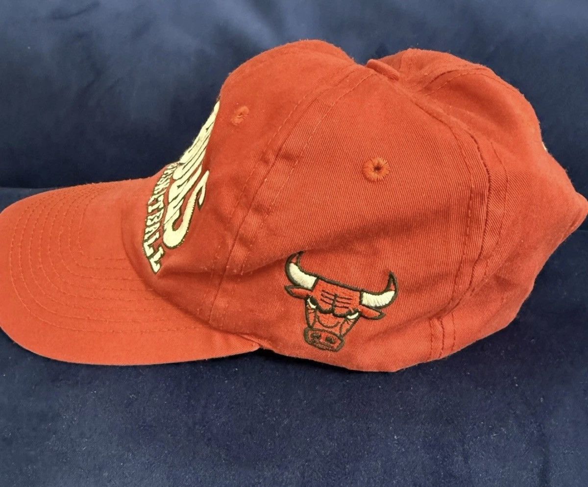 Champion Vtg 1990's Champion Chicago Bulls Basketball Snapback NBA Size ONE SIZE - 2 Thumbnail
