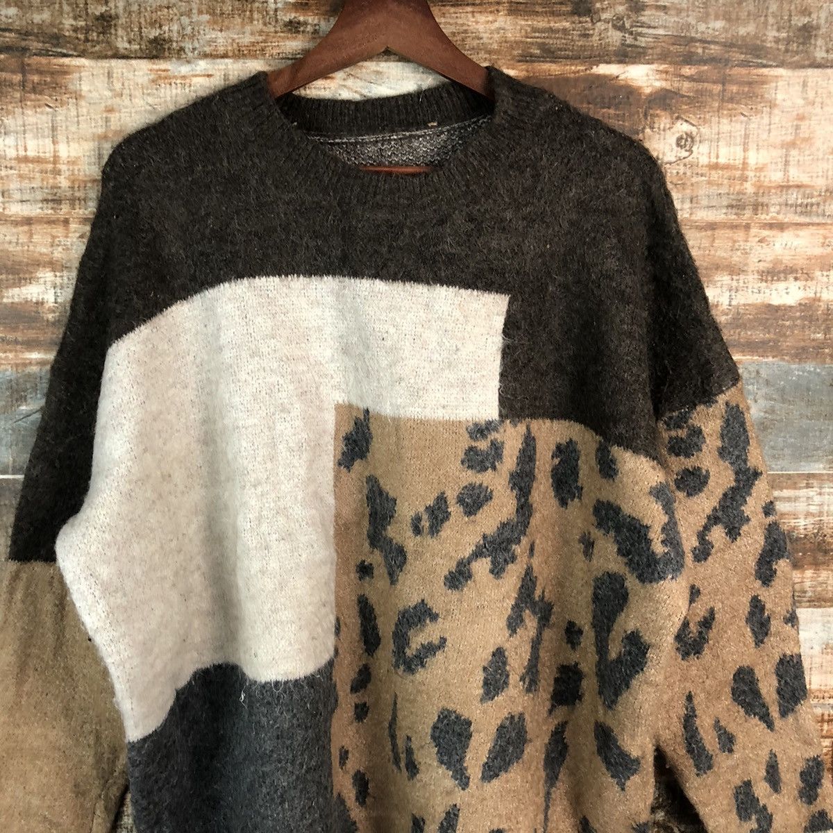 DL Japan patchwork cheetah Brown Knitwear #C656