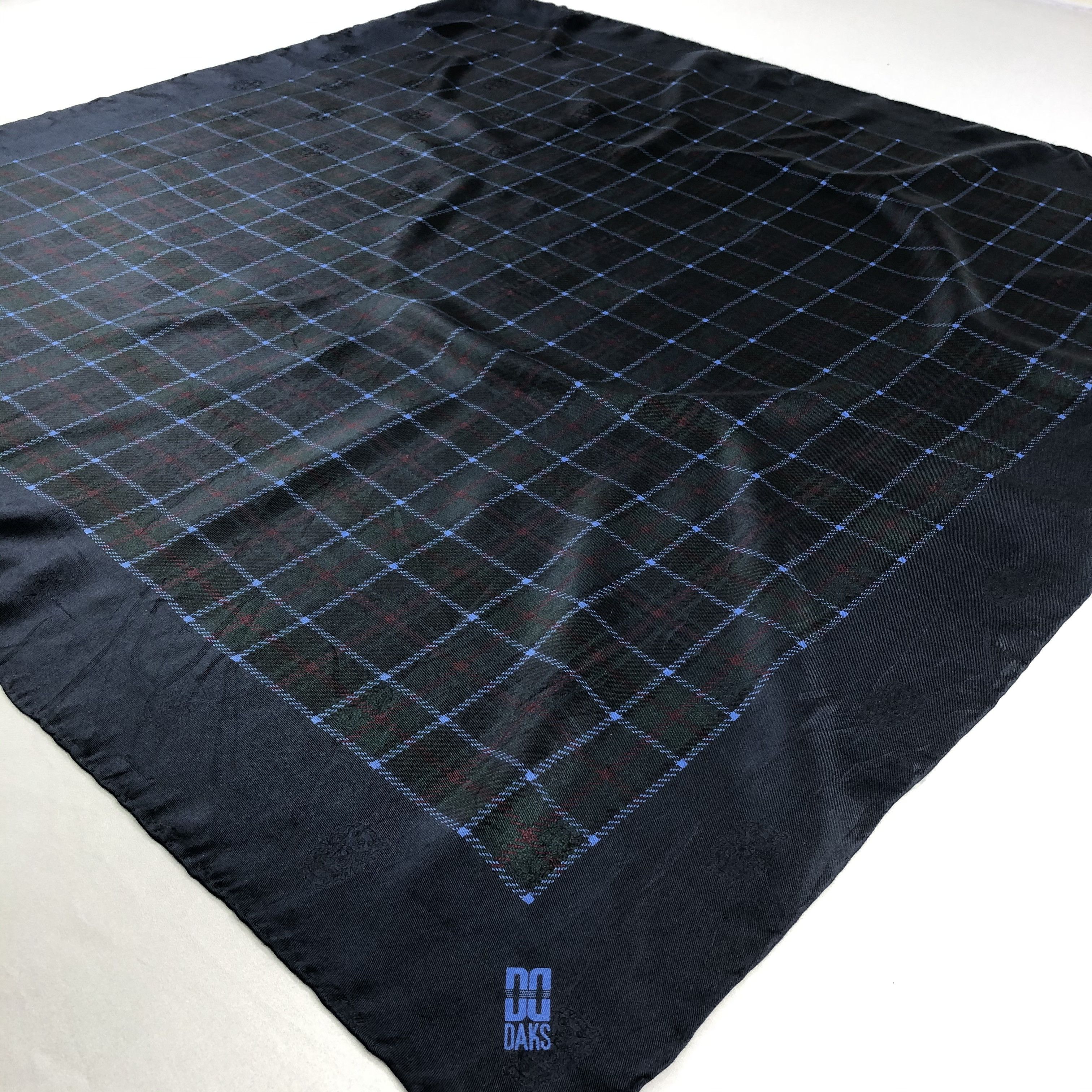 Vintage Vintage Daks Silk Scarf Size ONE SIZE - 3 Thumbnail
