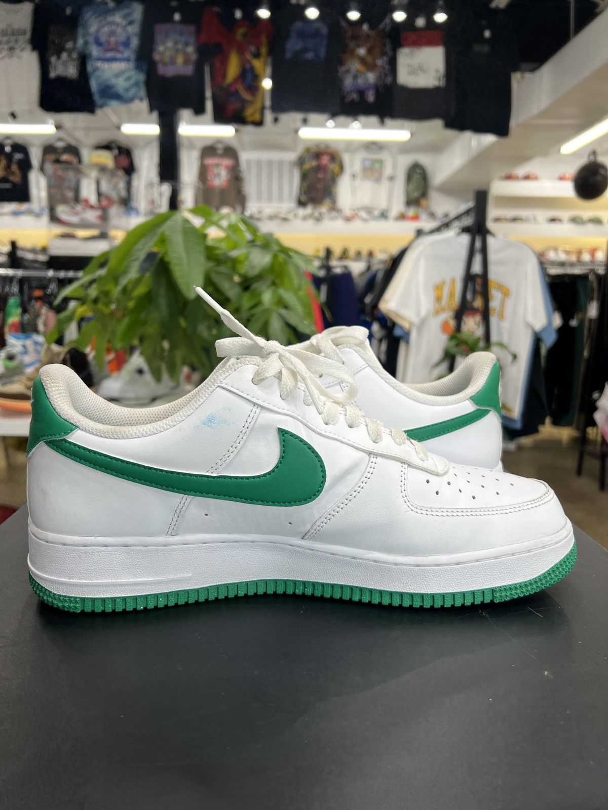 Nike Nike Air Force 1 ‘07 White Malachite Sz. 10 (2023) Size US 10 / EU 43 - 4 Thumbnail
