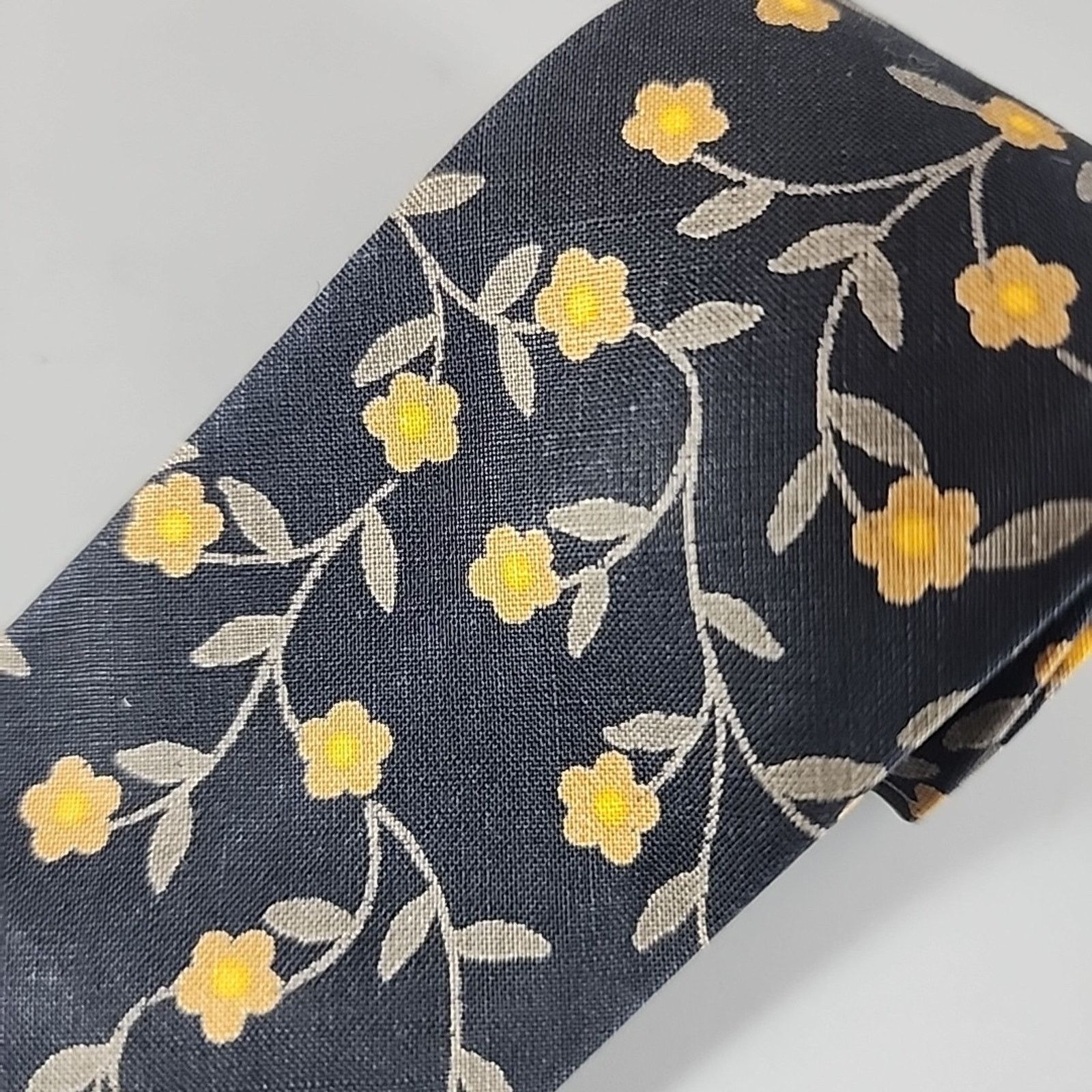 Other Vintage Skinny Tie 49"x2" Flat-End 50s 60s Rockabilly Floral Size ONE SIZE - 5 Thumbnail