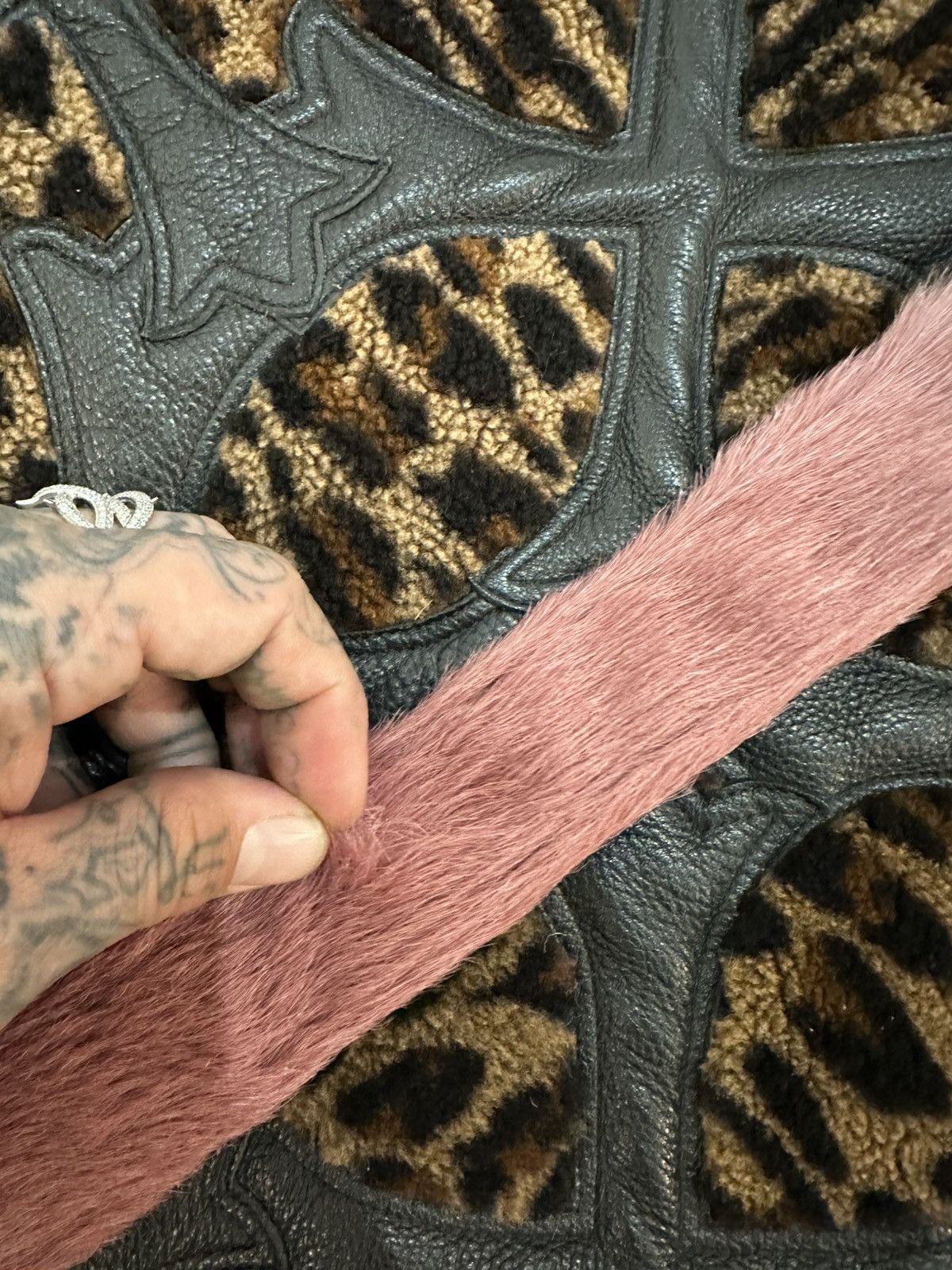 Prada Prada Archive runway pink fuzzy hair belt sz 28-31 Size ONE SIZE - 7 Thumbnail