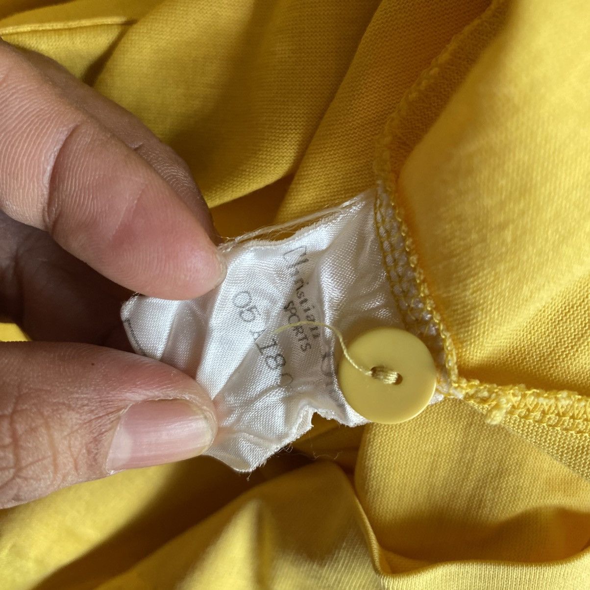 Dior Christian Dior Soft Yellow Buttoned Blouse Size M / US 6-8 / IT 42-44 - 8 Thumbnail