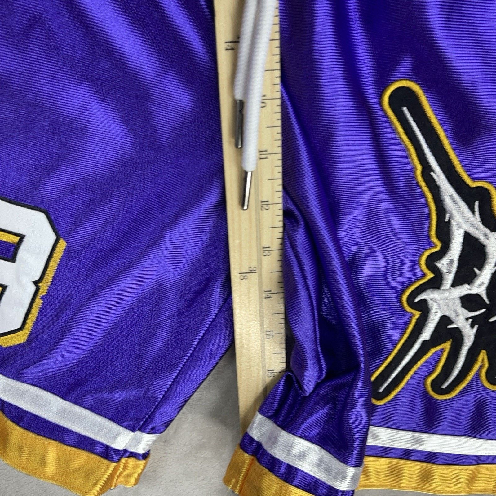 Other Rebel Vengeance Basketball Shorts Mens Small Lakers Colorway Size US 30 / EU 46 - 9 Thumbnail