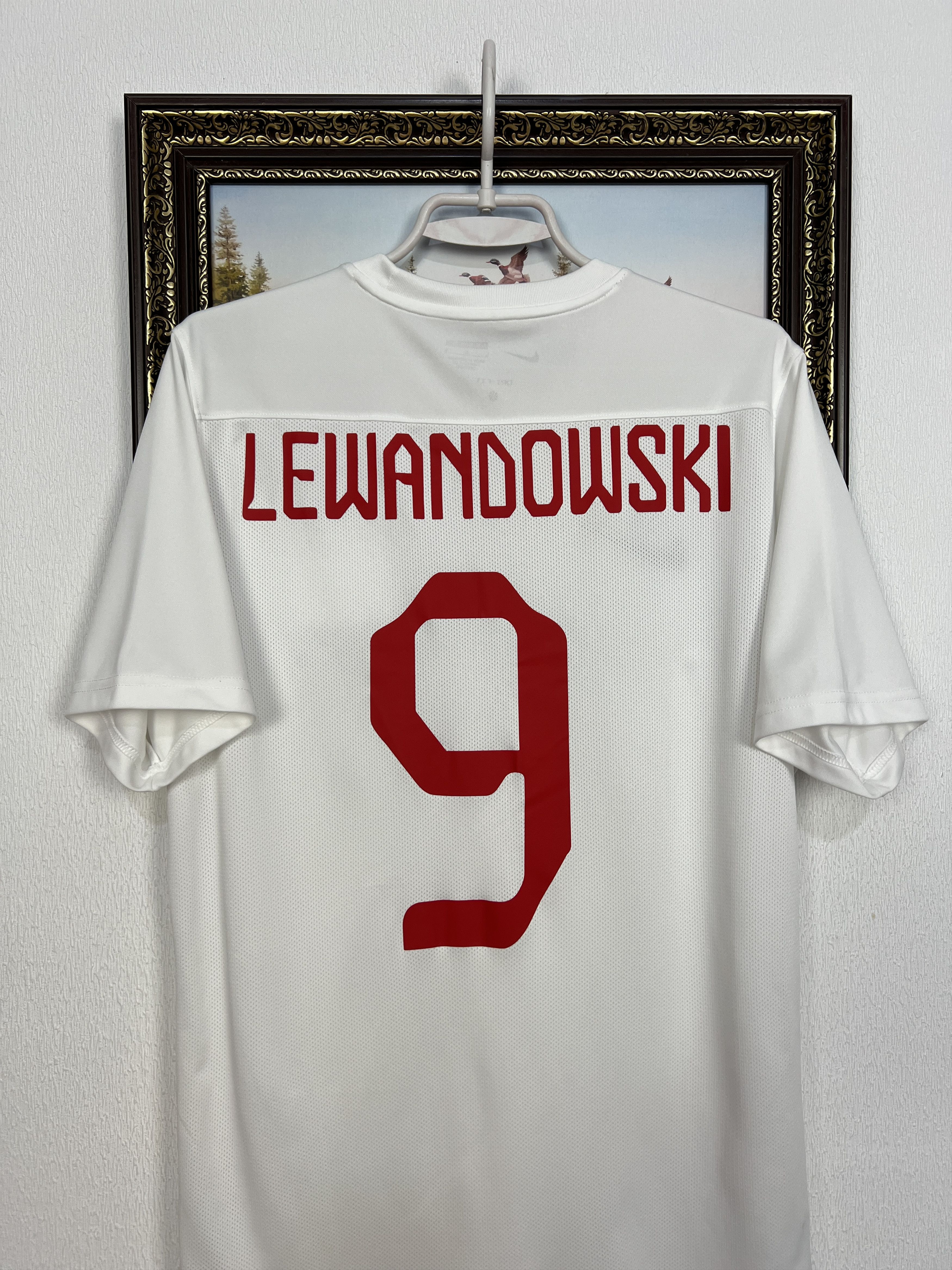 Nike Poland football shirt 2010 Soccer Nike #9 Lewandowski Jersey Size US L / EU 52-54 / 3 - 9 Thumbnail
