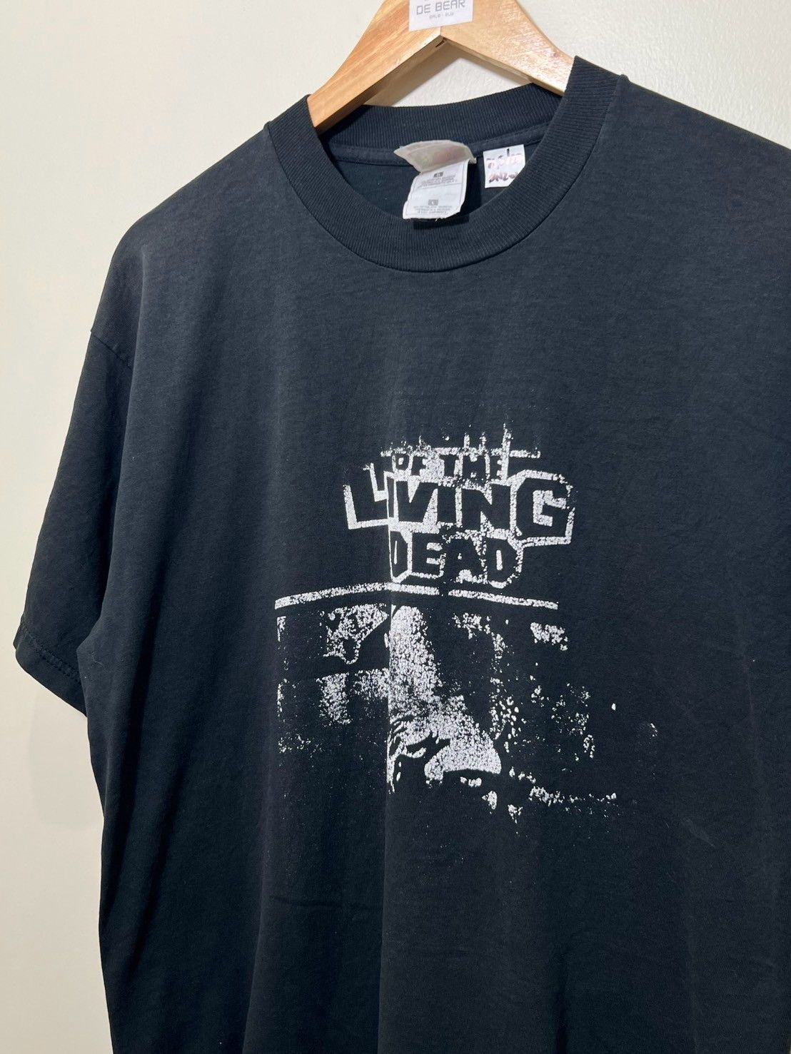 Expert Horror × Vintage Vintage Night of The Living Dead shirt bnz01 Size US L / EU 52-54 / 3 - 1 Thumbnail