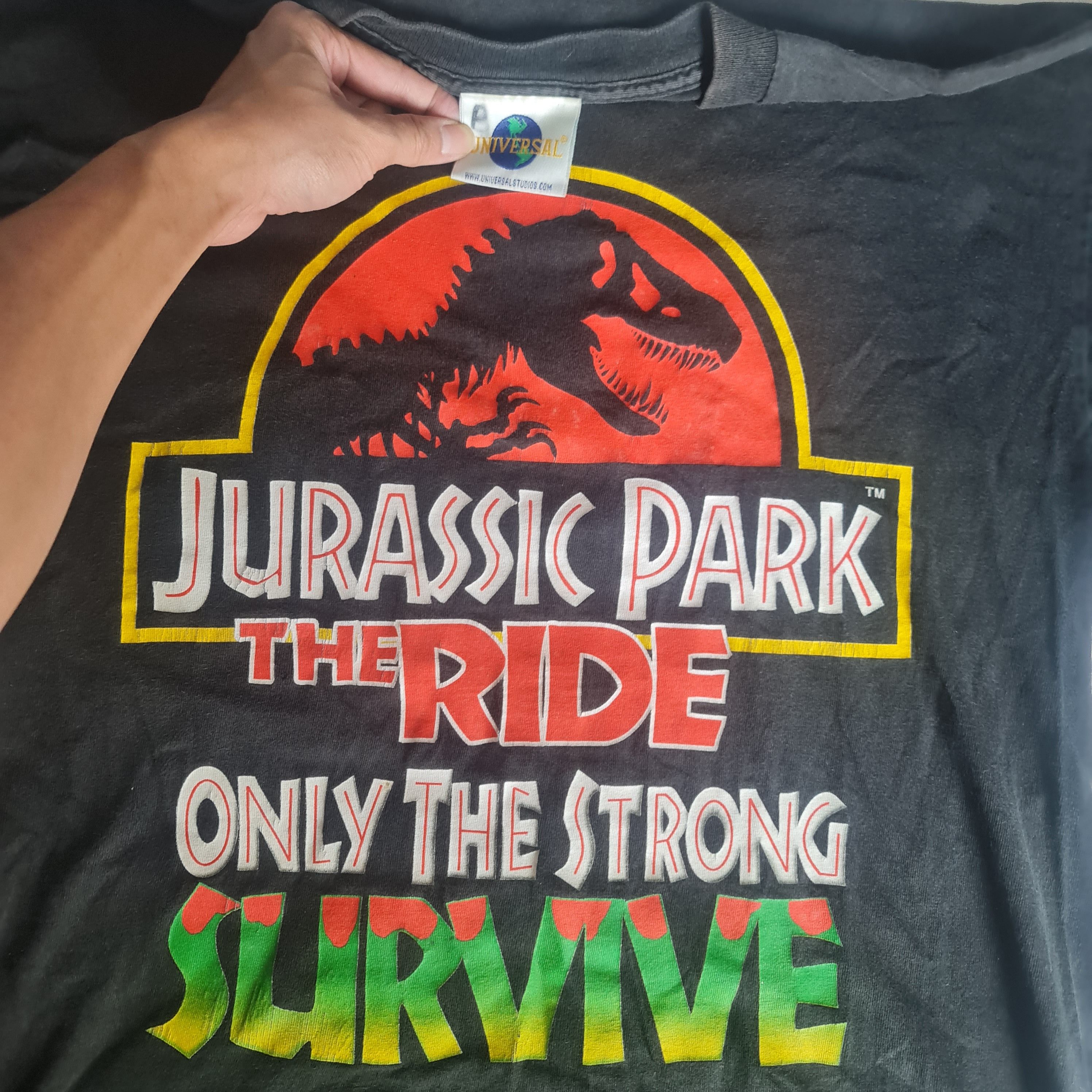 Universal Studios × Vintage Vintage Jurassic Park The Ride Survive Size US L / EU 52-54 / 3 - 3 Thumbnail