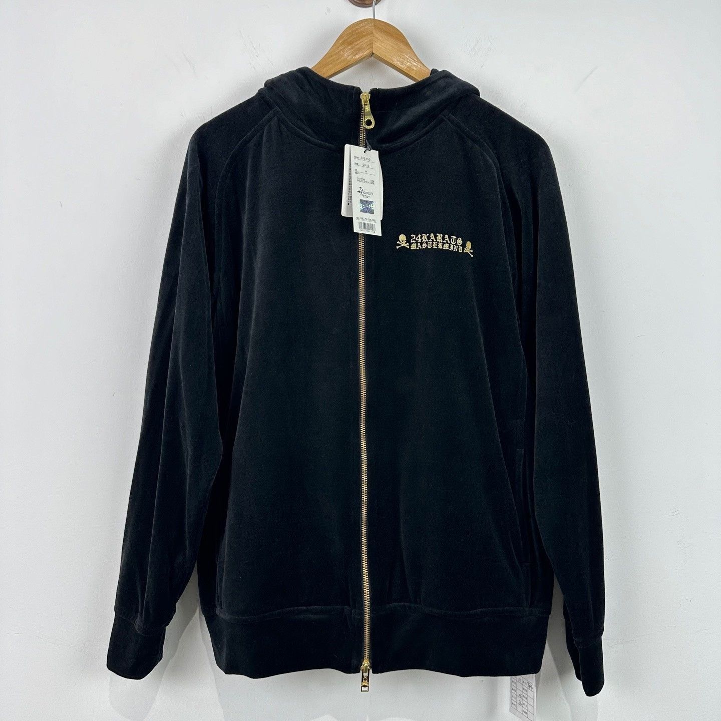 Mastermind Japan Mastermind Japan x 24karats Velvet Jacket Size US M / EU 48-50 / 2 - 1 Thumbnail