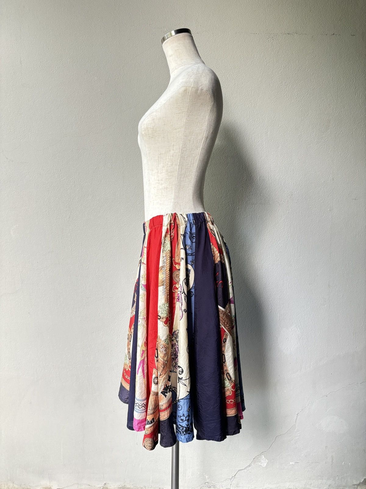 Comme des Garcons Comme des Garcons vintage scarf pattern skirt Size 28" / US 6 / IT 42 - 21 Thumbnail