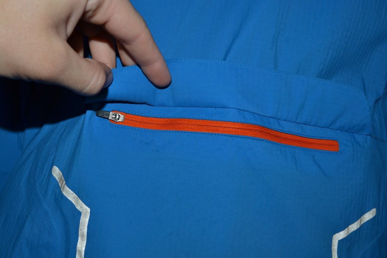 The North Face THE NORTH FACE Men’s Rain Jacket Size M Blue Nylon Size US M / EU 48-50 / 2 - 7 Thumbnail