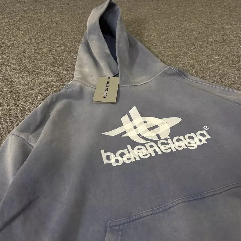 Balenciaga Balenciaga Hooded Sweatshirt, Gray Gradient Size US M / EU 48-50 / 2 - 2 Thumbnail