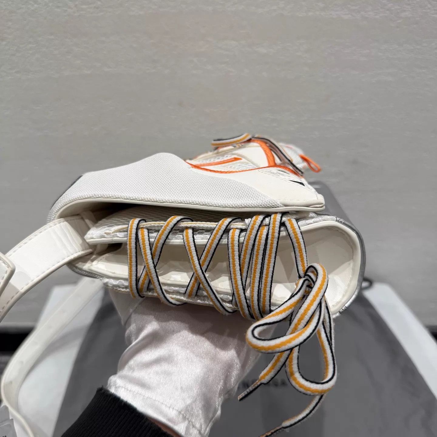 Balenciaga Balenciaga Deconstructed Trainer Crossbody NWT dustbag Size ONE SIZE - 5 Thumbnail