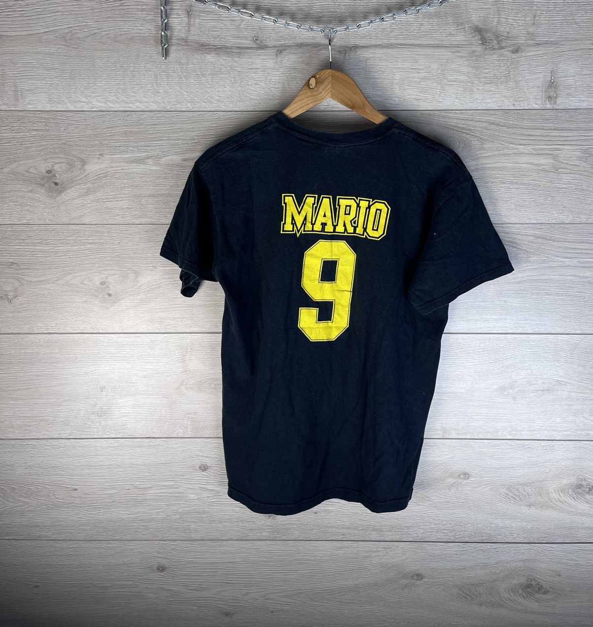 Gildan Vintage men's merch T-shirt Super Mario Stars 2007s size M Size US M / EU 48-50 / 2 - 2 Thumbnail